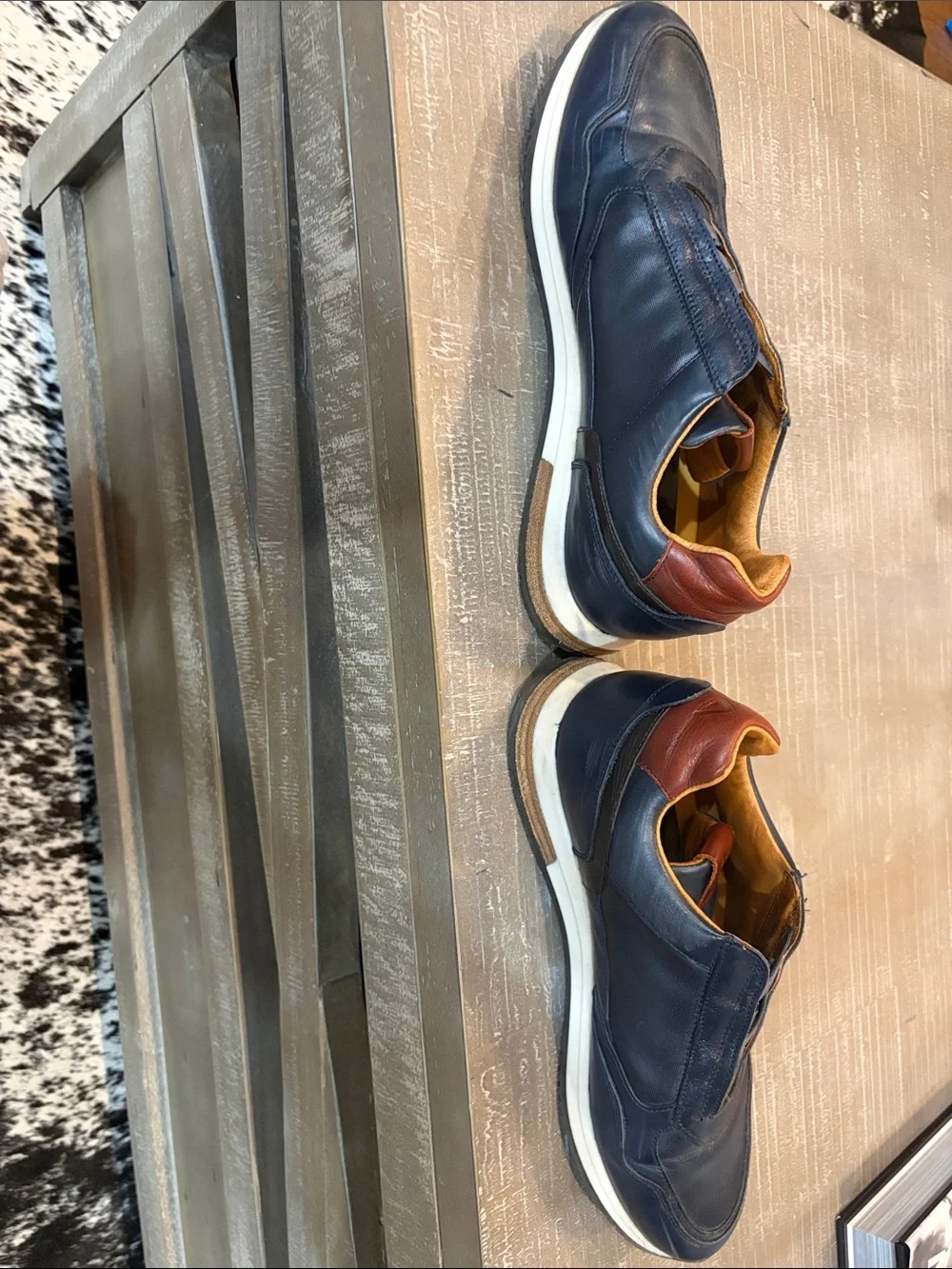 Ambitious Men’s Leather Sneakers – Navy Blue – Size 9.5 - Picture 2 of 7